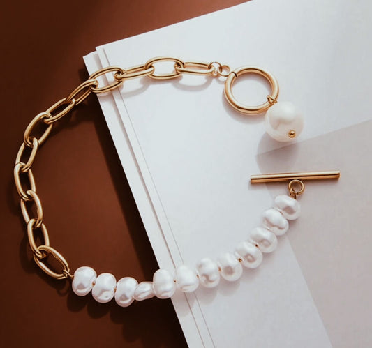 Allegra Pearl Toggle Bracelet